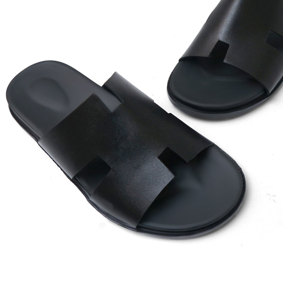 Raven Black Chappal WS-1140